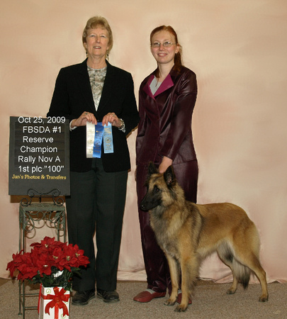 Logan 14 mos - R Ch of CH & 1st place Rally Novice
